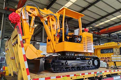 山東東礦安重工有限公司生產的履帶式挖掘機發貨  山東東礦安重工有限公司生產的履帶式挖掘機發貨